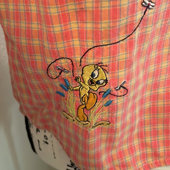 Tweety collared button down sleeveless top. Sz small - Picture 3 of 12